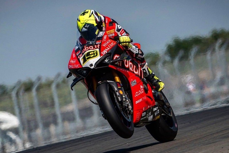 WSBK Portimão Course 2 : Álvaro Bautista bat enfin Johnny Rea