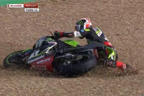 SBK, Magny-Cours, Essais libres : Chutes pour Johnny Rea et Álvaro Bautista, meilleur temps pour Michael van der Mark