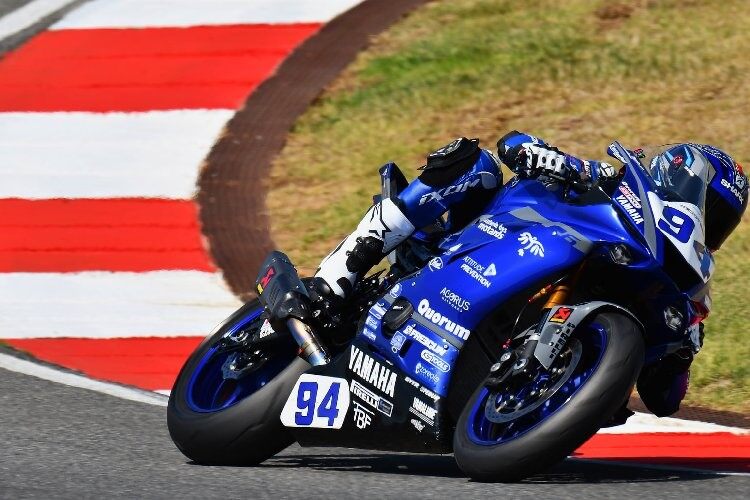 [CP] WSBK Magny-Cours : opération spéciale GMT94 Yamaha !