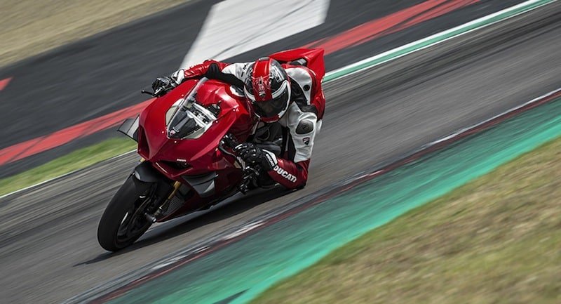 [Street] Ducati fait évoluer ses Panigale V4 et V4S pour 2020