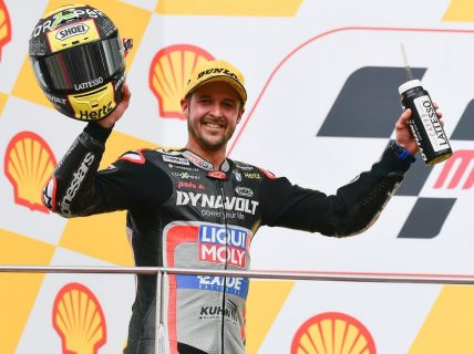 Moto2: Thomas Lüthi almeja o título por equipes, mas não só...