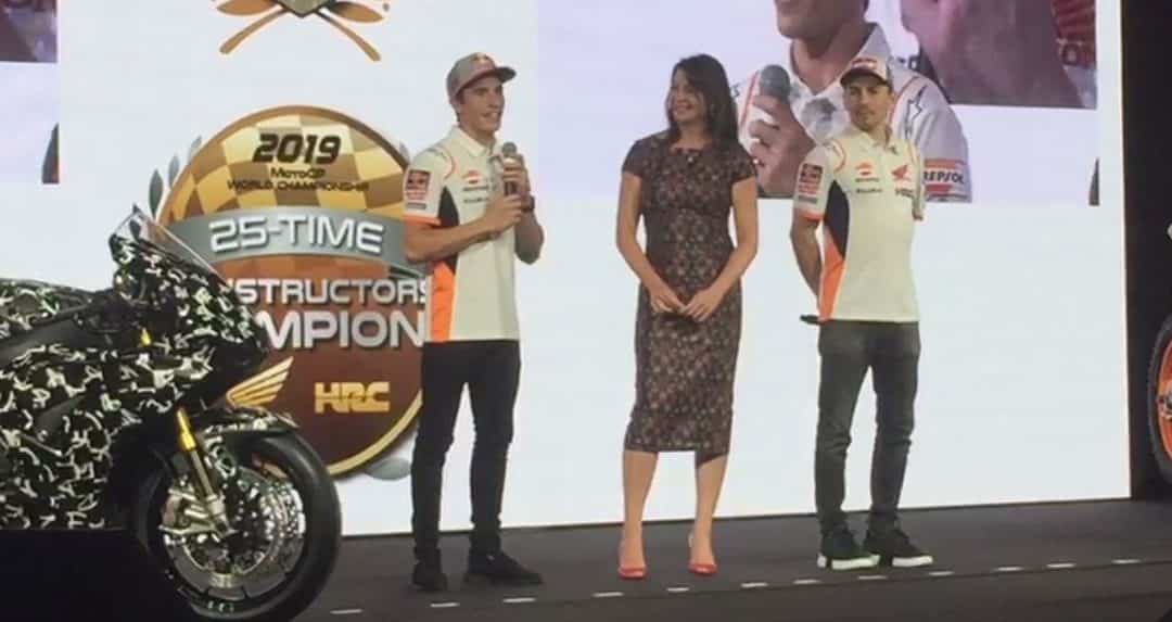 EICMA: Marc Márquez and Jorge Lorenzo in the spotlight (Video)