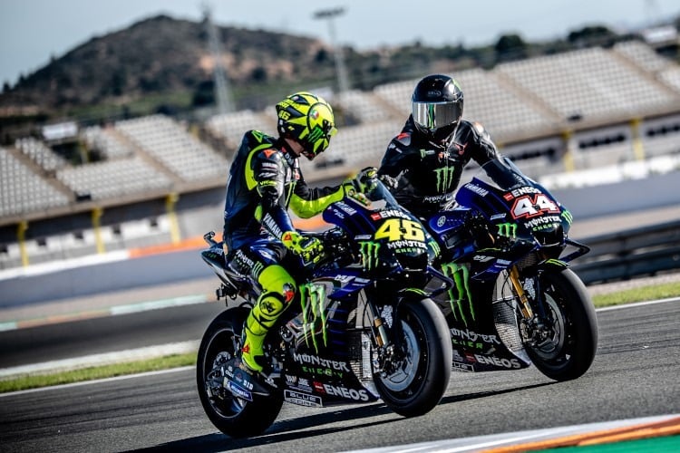 MotoGP, rencontre de Valence : Rossi et Hamilton commentent et les photos arrivent