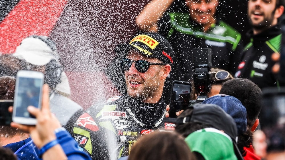 WSBK : Jonathan Rea règne en Irlande du Nord et lève le voile sur la suite