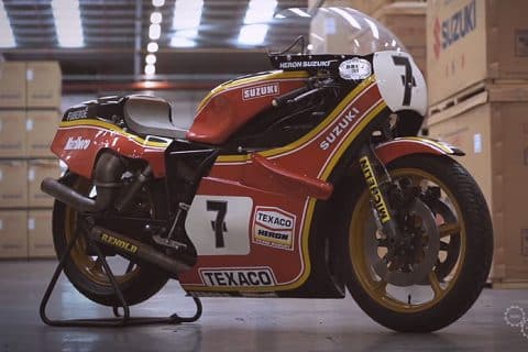 MotoGP: restoration of Barry Sheene's monstrous Suzuki live
