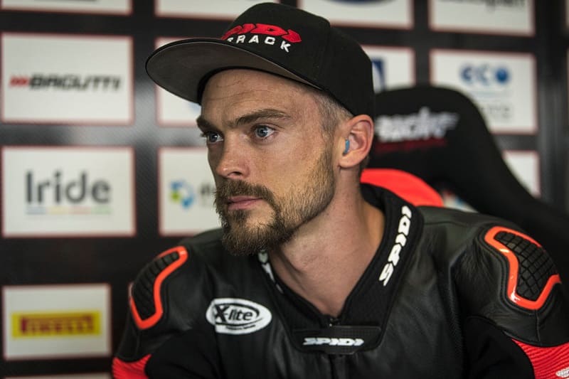 WSBK: for the Jerez tests, Cortese replaces Camier on the Barni Racing Ducati