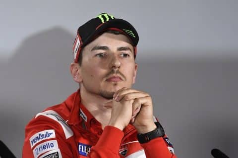 MotoGP : le problème de Jorge Lorenzo avec Ducati ? Michele Pirro ouvre le dossier !