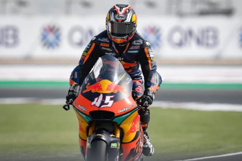 Moto2ロサイルカタールレース 長島哲太選手大逆転勝利！