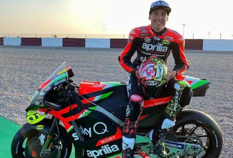 MotoGP：アプリリアはバイクの作業のためにカタールからバイクを密輸