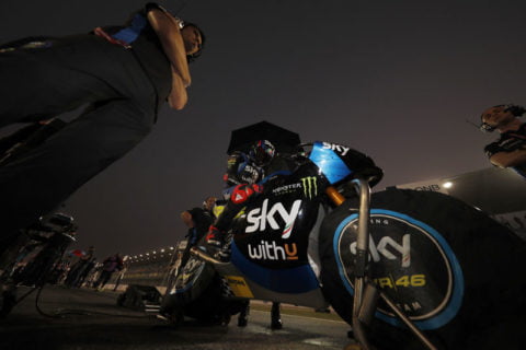 Moto2 Losail Qatar J3 : le nouveau pneu Dunlop connaît des défaillances et fausse la première course de l'année !