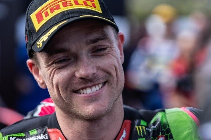 WSBK, Alex Lowes (1st in the world): “I’m disconnecting from the bike for two weeks”
