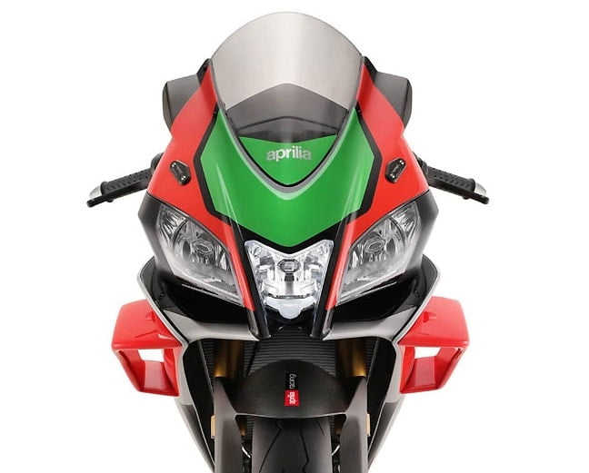 Une aérodynamique active sur le MP3 ? Aprilia-rsv4-fw-2018-2