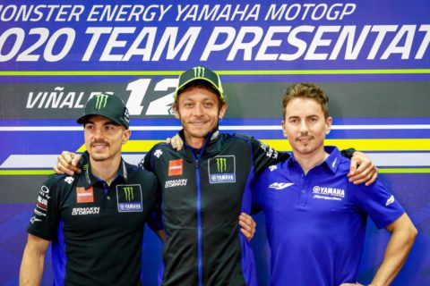 MotoGP : Valentino Rossi continue de bluffer Jorge Lorenzo