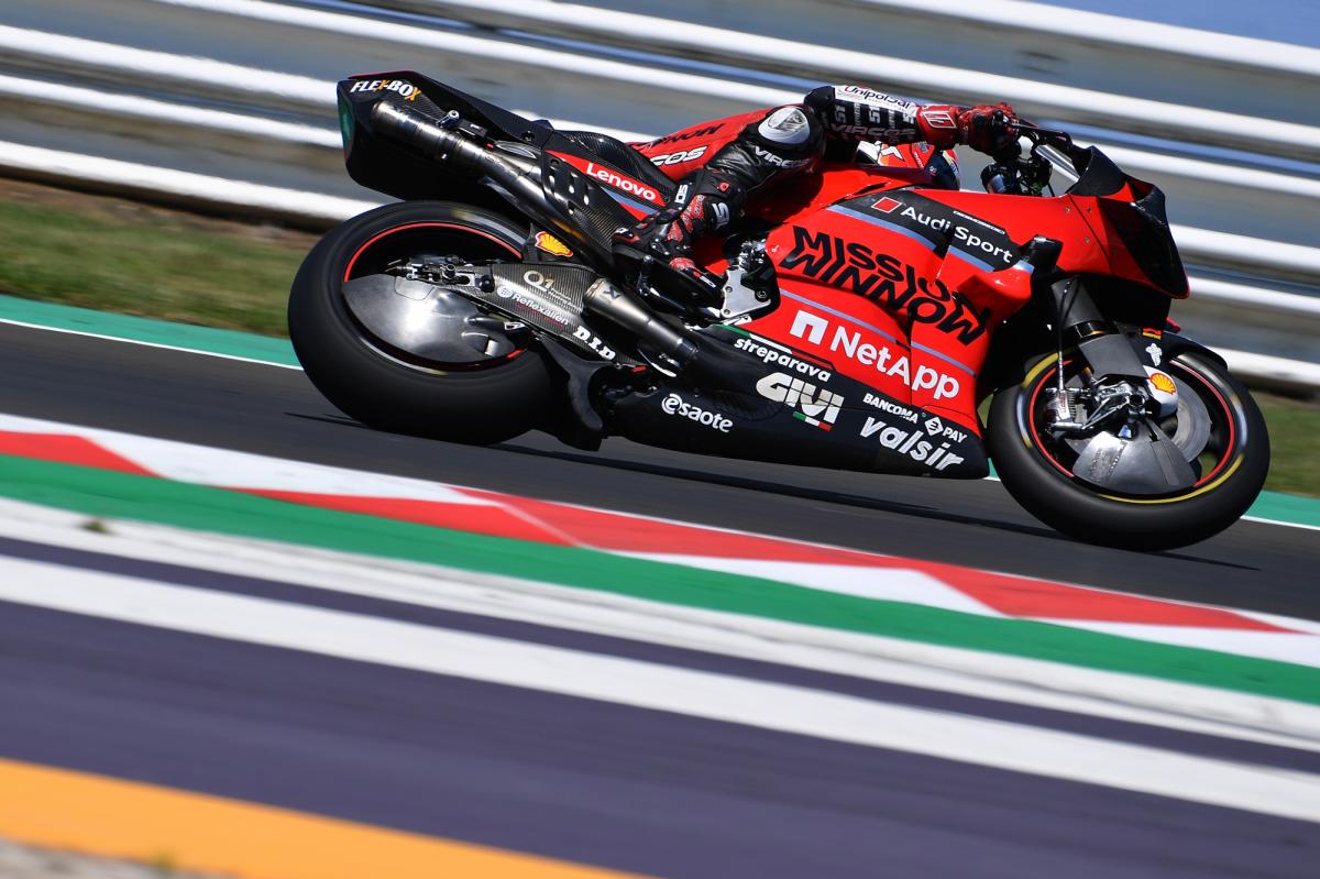 MotoGP et la pression du pneu avant : les pilotes Ducati se rendent-ils  compte qu'ils passent aux aveux sur la saison 2022 ? - Paddock GP