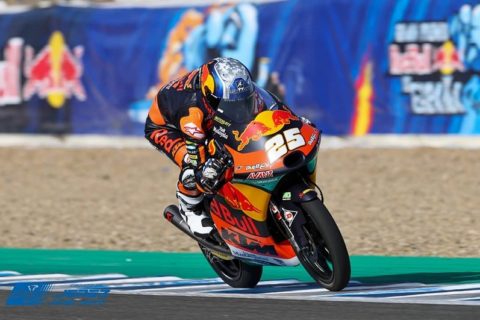 Moto3 Jerez 2 FP1: Raúl Fernández (KTM Ajo) like a devil emerging from his box