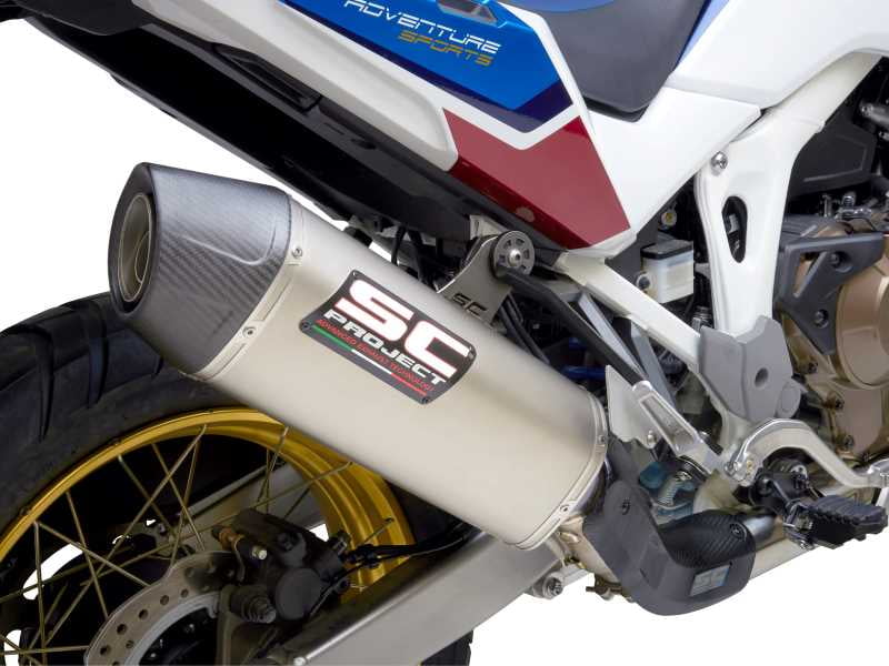 [Street] Pot d’échappement SC Project : solutions pour équiper la CRF 1100 L, Africa Twin 2020