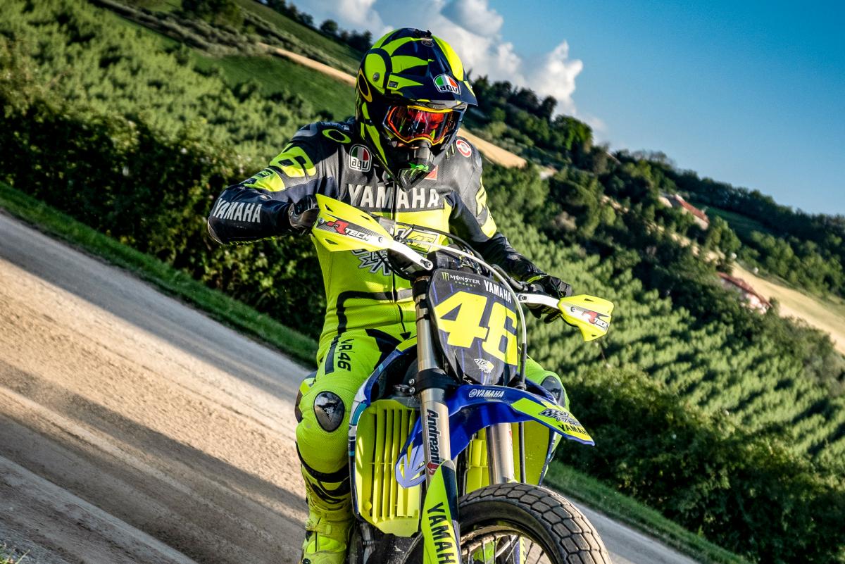 [People] : première victoire de Valentino Rossi de l’année, mais c’est devant la justice