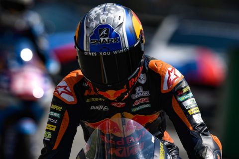 Aquecimento de Moto3 Brno: Quem pode parar Raúl Fernández?