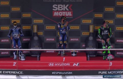 WSBK ヘレス・スーパースポーツ レース 2: クルーゼルとマヒアスがロカテッリを挟んで表彰台