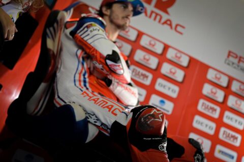 MotoGP Barcelone J1 : Pecco Bagnaia (Ducati/20), écrasé par Johann Zarco, rit jaune
