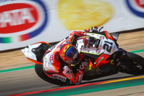 WSBK Superbike Aragón2 Course 1 : Rinaldi, une star est née