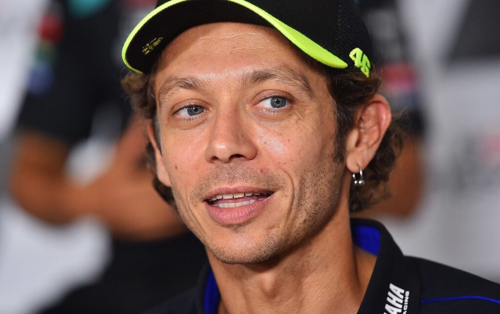 Rossi veut une équipe en MotoGP : « En 2022, tout changera en MotoGP et nous espérons être là »