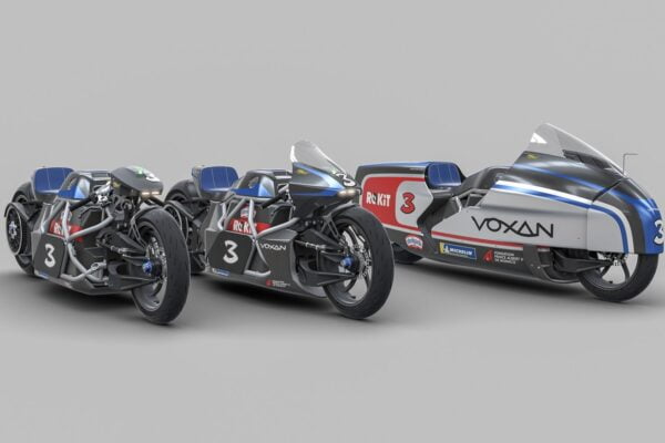 Voxan et Max Biaggi vont tenter de battre 12 records du monde de vitesse en moto électrique ce WE