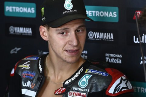 MotoGP Aragón-1 J3 Debriefing Fabio Quartararo (Yamaha/18): Pressão dos pneus muito alta, homenagem a Márquez, etc. (Totalidade)