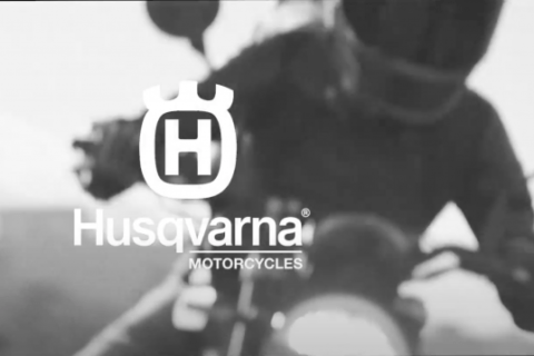 [Street] Husqvarna : un teaser annonce un modèle « surprise » qui sera dévoilé demain