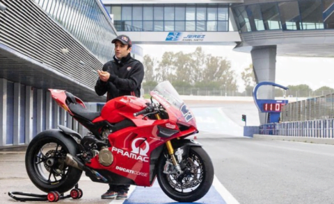 Zarco aura la vraie Ducati lors de la présentation ...