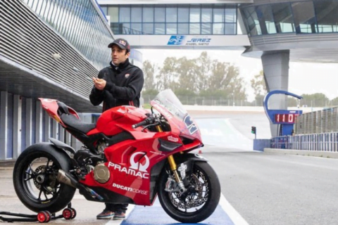 Zarco aura la vraie Ducati lors de la présentation ...