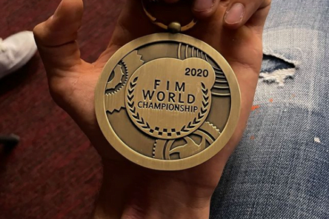 Alex Rins veut une médaille d'un métal plus éclatant en 2021 ...