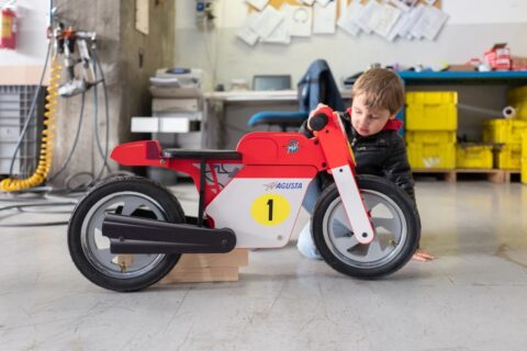 [Street] Rouler en MV Agusta à tout âge, c’est désormais possible