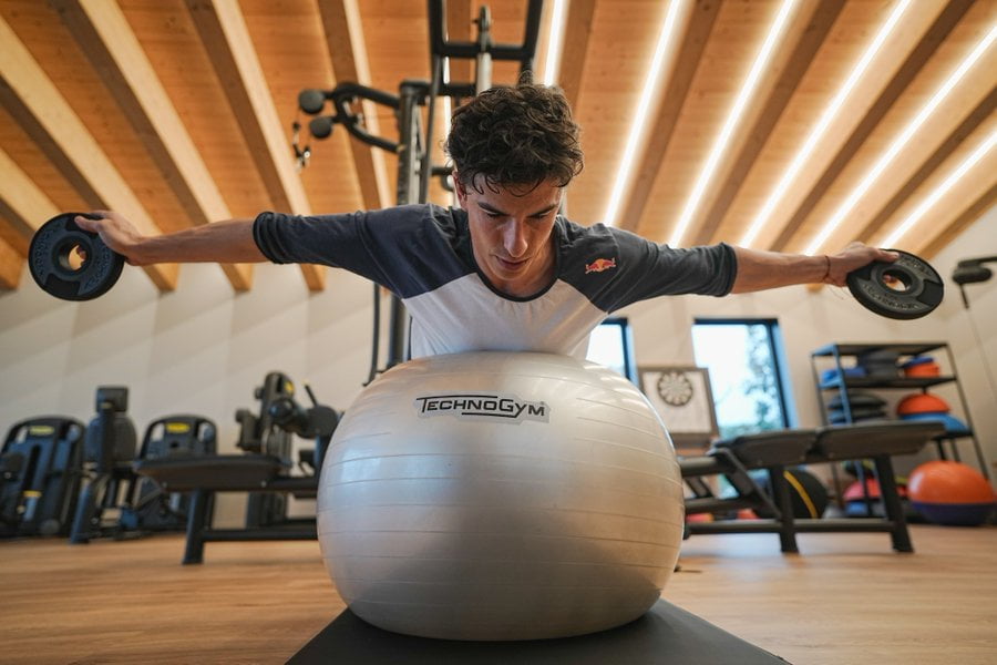 Marc Marquez is happy to be able to do this exercise...