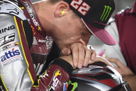 Moto2: Sam Lowes wins first race of the season in Qatar
