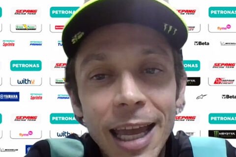 MotoGP Test Qatar 1 J1, Débriefing Valentino Rossi (Yamaha/14) : Les conseils de maman, travail sur le rythme, etc. (Intégralité)
