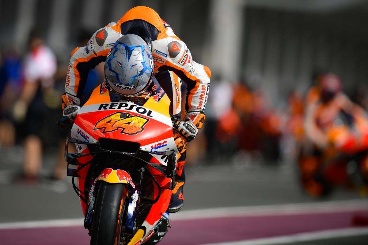 MotoGP Qatar 2 J1 : Pol Espargaró (Honda/17) dernier des RC213V avec des pneus réchauffés