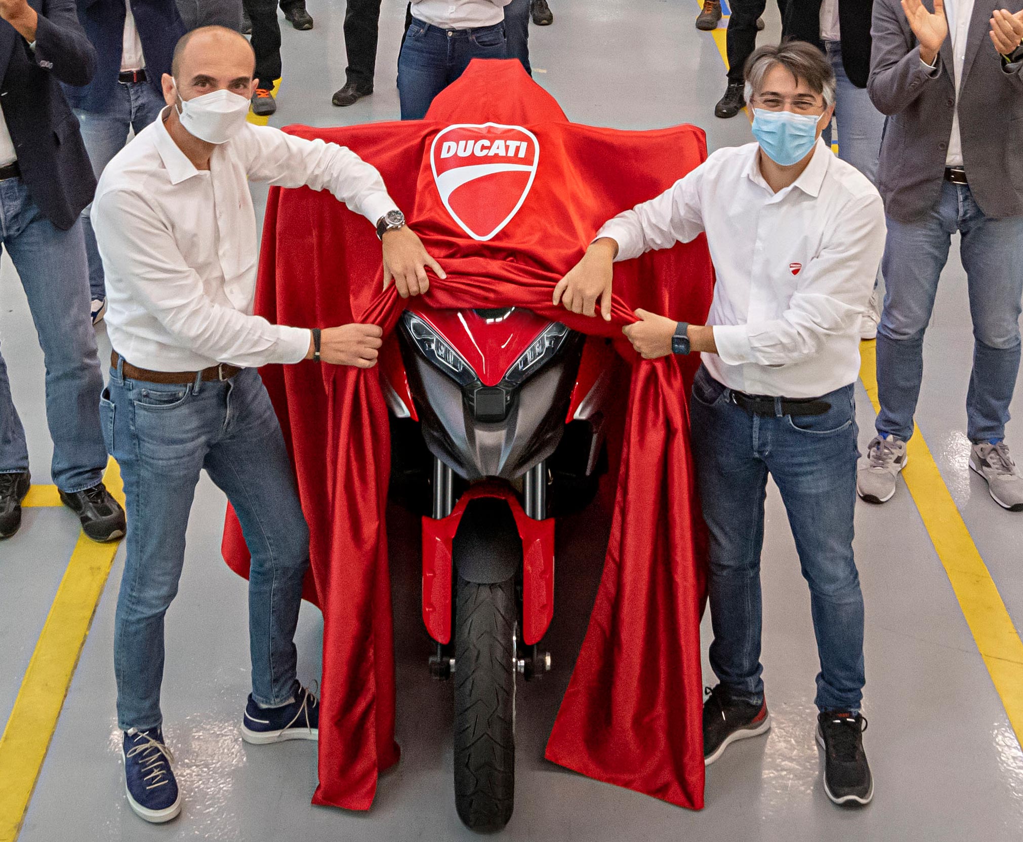 [Street] Ducati starts 2021 with record numbers