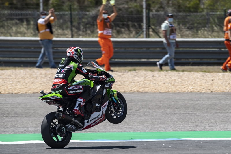 Superbike – Championnat : Rea triple son avance, Razgatlioglu deuxième