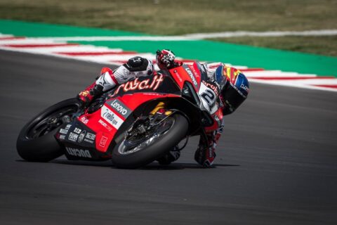 WSBK Superbike Misano Course 1 : Rinaldi déjoue Rea pour un formidable succès à domicile !