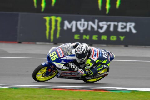 Moto3シルバーストーン予選：ロマーノ・フェナティがXNUMX周のタイム計測で神経戦に勝利