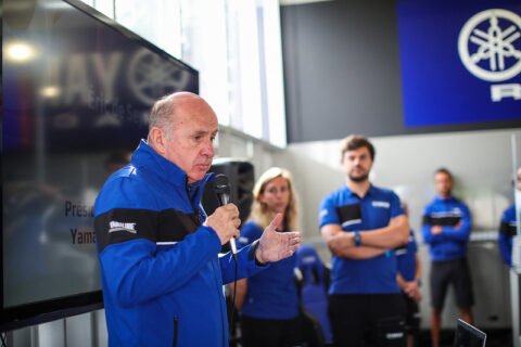 Yamaha bLU cRU CAMP (1/3). Interview Eric de Seynes : « à 450 000 € la saison en Moto3, on fait quoi ? »