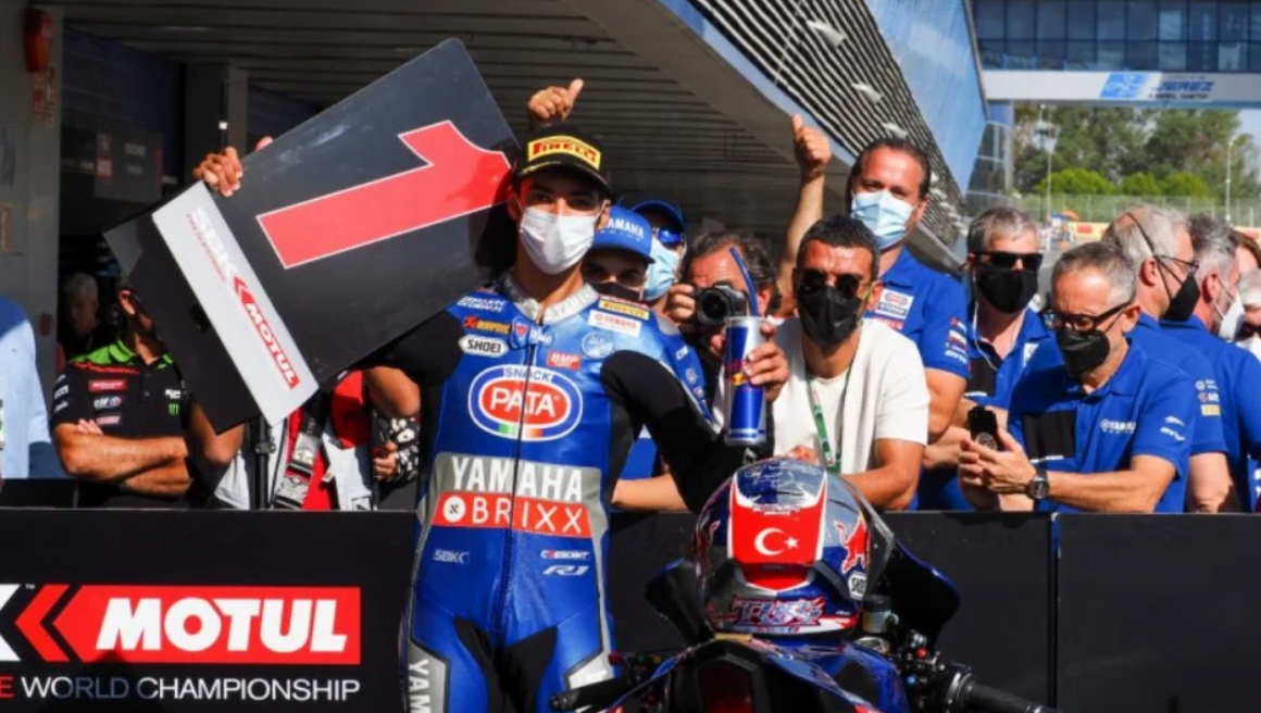 WSBK Toprak Razgatlioglu se rapproche du MotoGP : “j’essaierai la Yamaha cet hiver lors des tests Superbike”