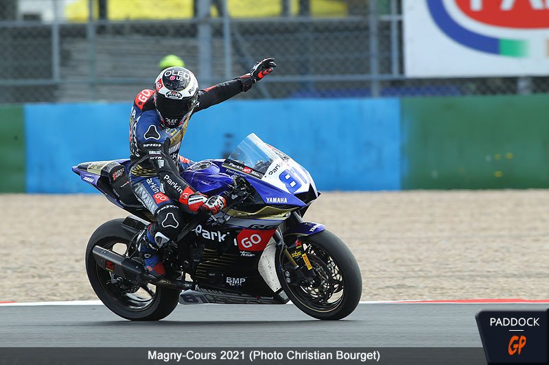 WSBK Supersport Magny-Cours Race 2: 1st victory for González after a Homeric duel against Aegerter!