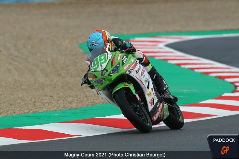 WSBK Supersport 300 Magny-Cours J1: Huertas dá o tom no final do primeiro dia