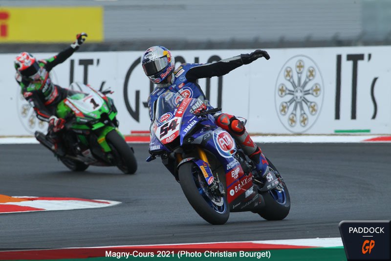 WSBK Superbike Magny-Cours FP2 : Razgatlioglu répond à Rea avec le meilleur temps !