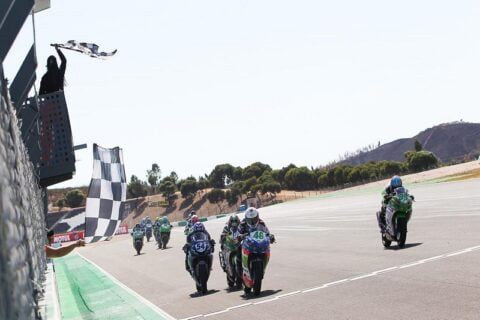 WSBK Supersport 300 Portimão J2 : La victoire pour Di Sora, le titre pour Huertas !