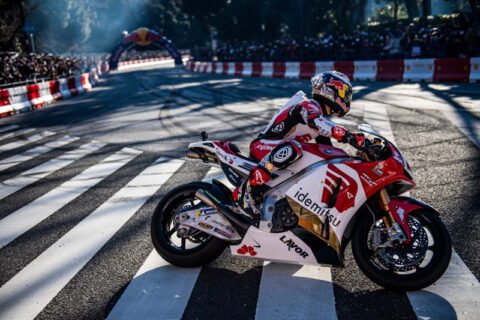 People MotoGP : Takaaki Nakagami remonte sur sa Honda RC213V. Ou presque... (Vidéos)