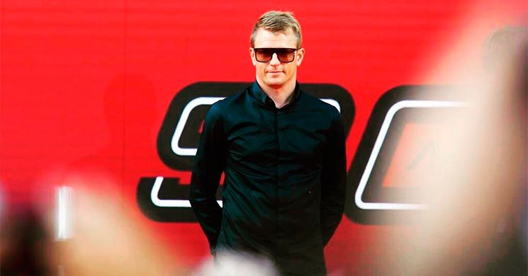 People : le Champion du Monde de Formule 1 Kimi Raikkonen devient directeur du Kawasaki Racing Team MXGP