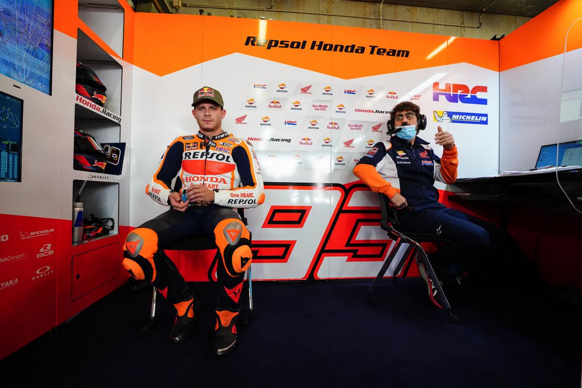 MotoGP : Chicho Lorenzo assure Alberto Puig qu’il n’y a pas eu de complot Michelin contre Honda